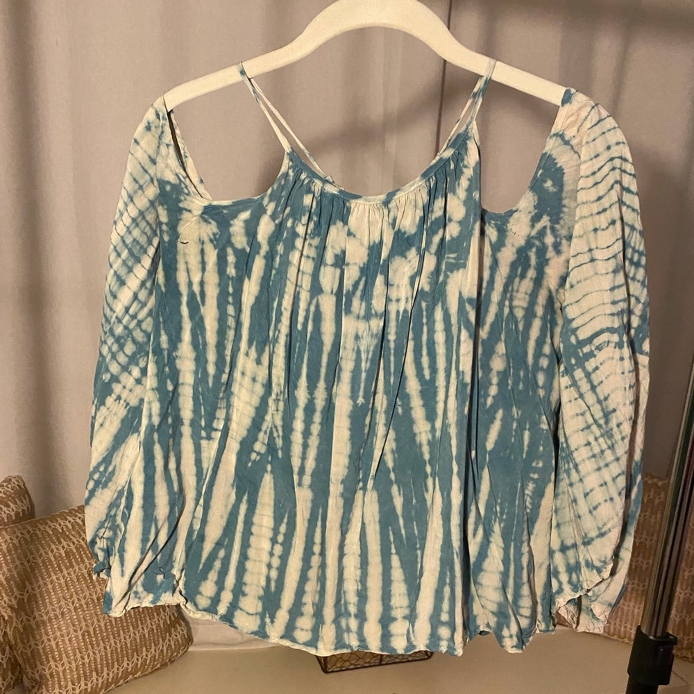 Tie Dye Top with Key Hole Shoulders